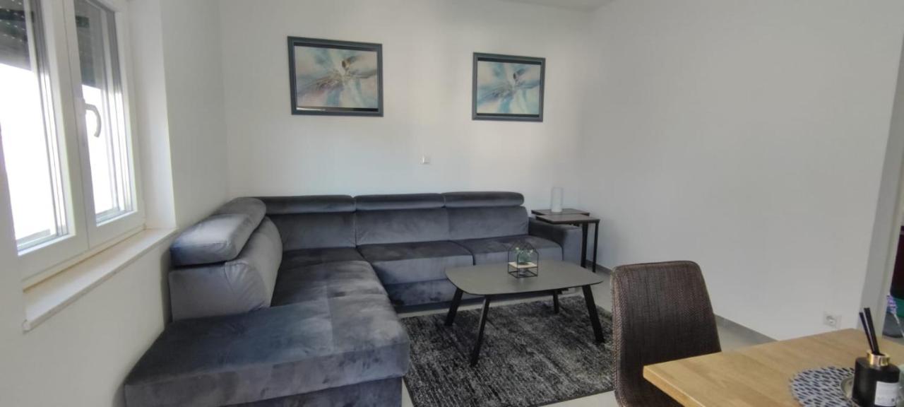 Apartamento Harizma Primošten Exterior foto