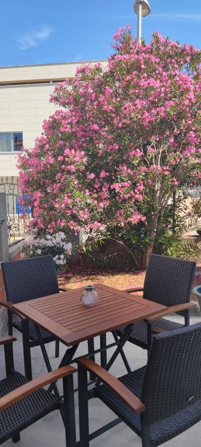 Apartamento Harizma Primošten Exterior foto