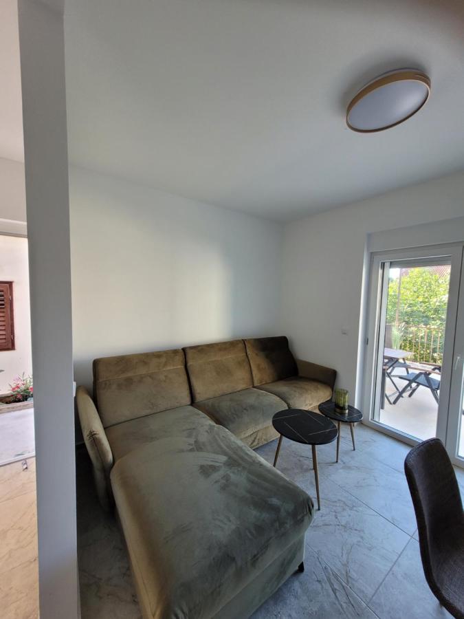 Apartamento Harizma Primošten Exterior foto
