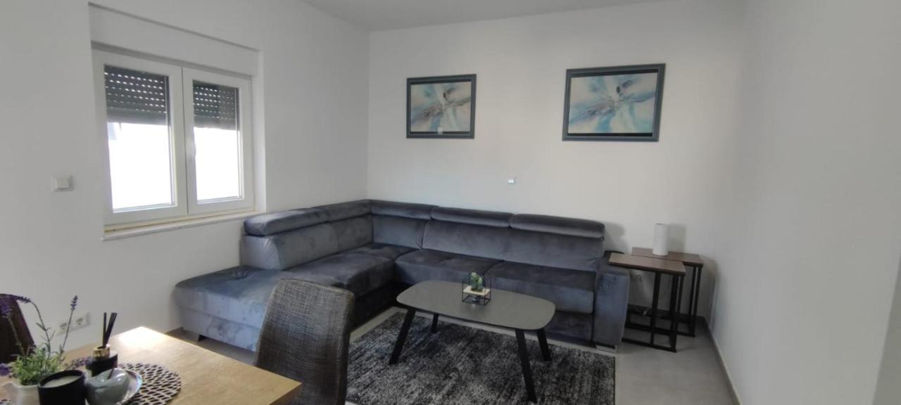 Apartamento Harizma Primošten Exterior foto