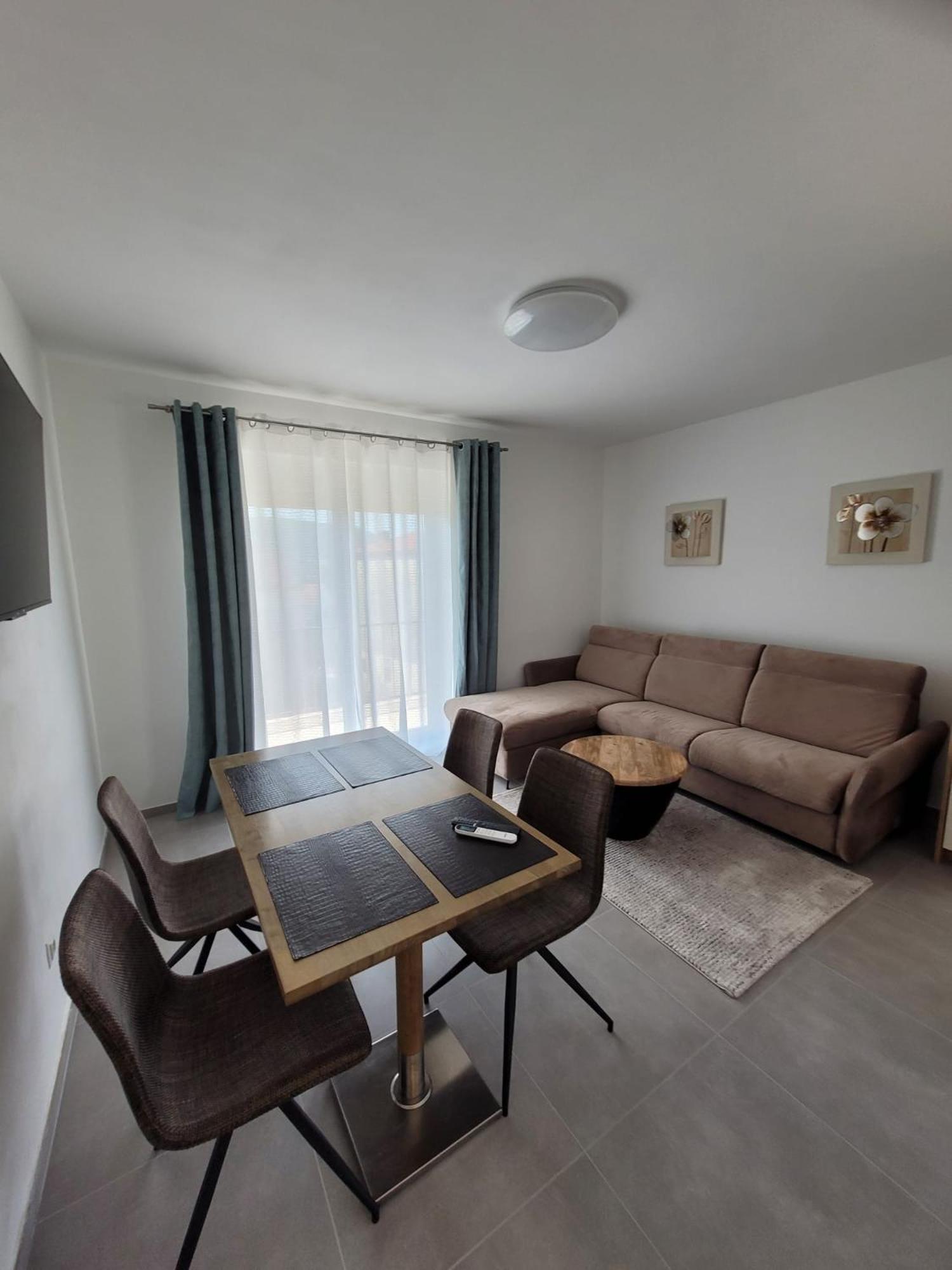 Apartamento Harizma Primošten Exterior foto